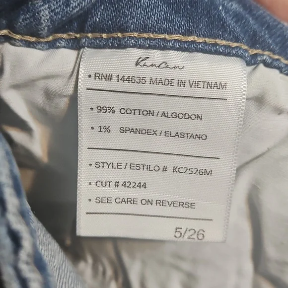 NWT Kancan High-Rise Denim Shorts - Picture 6 of 8